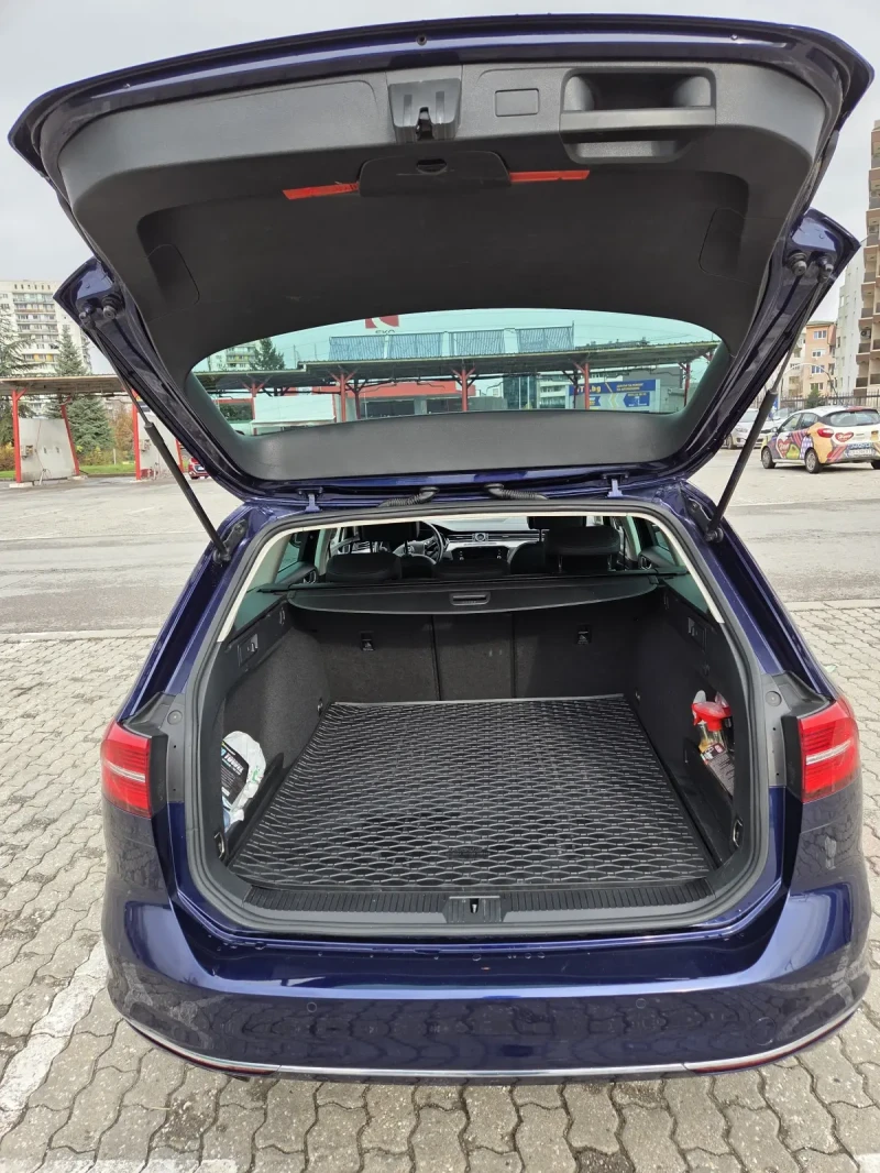 VW Passat B8 Highline 4motion 190к.с., снимка 7 - Автомобили и джипове - 52593489