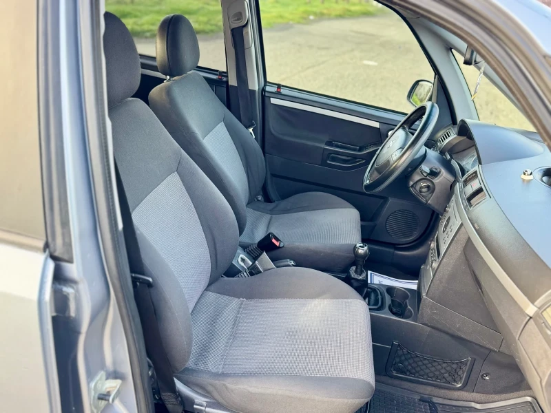 Opel Meriva, снимка 13 - Автомобили и джипове - 52827384