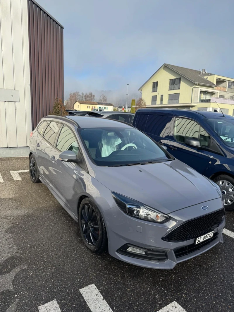 Ford Focus 2.0TDCI 185кс. ST, снимка 2 - Автомобили и джипове - 52840963