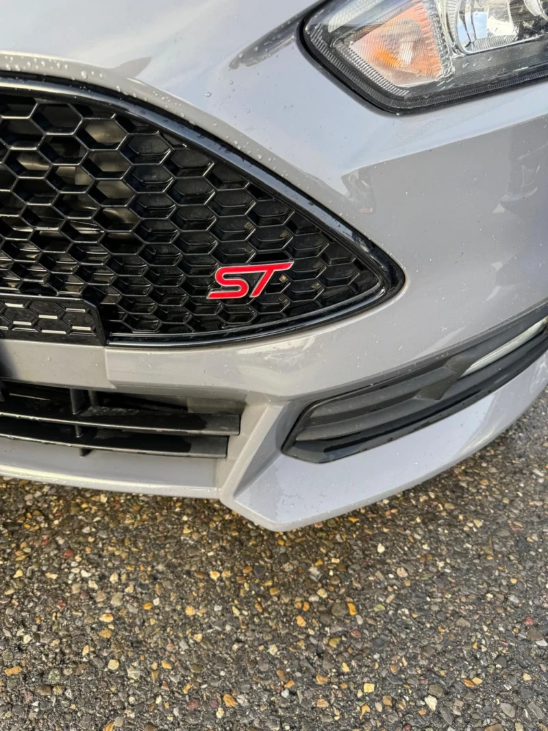 Ford Focus 2.0TDCI 185кс. ST, снимка 4 - Автомобили и джипове - 52840963