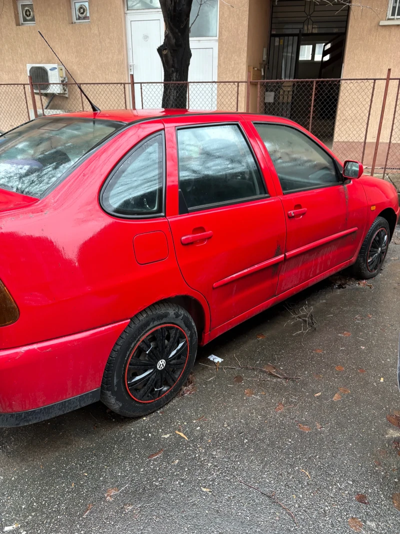 VW Polo, снимка 2 - Автомобили и джипове - 52966112