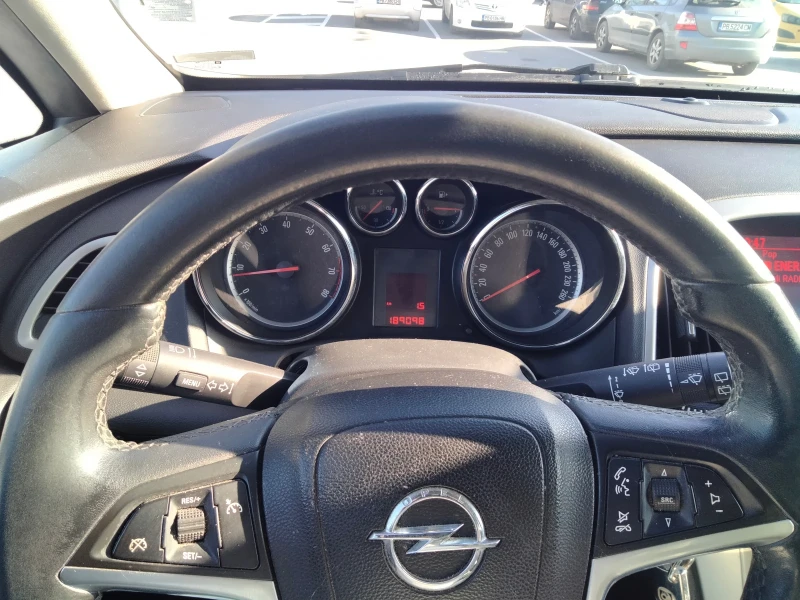 Opel Astra 1.4 TURBO LPG, снимка 17 - Автомобили и джипове - 53163341