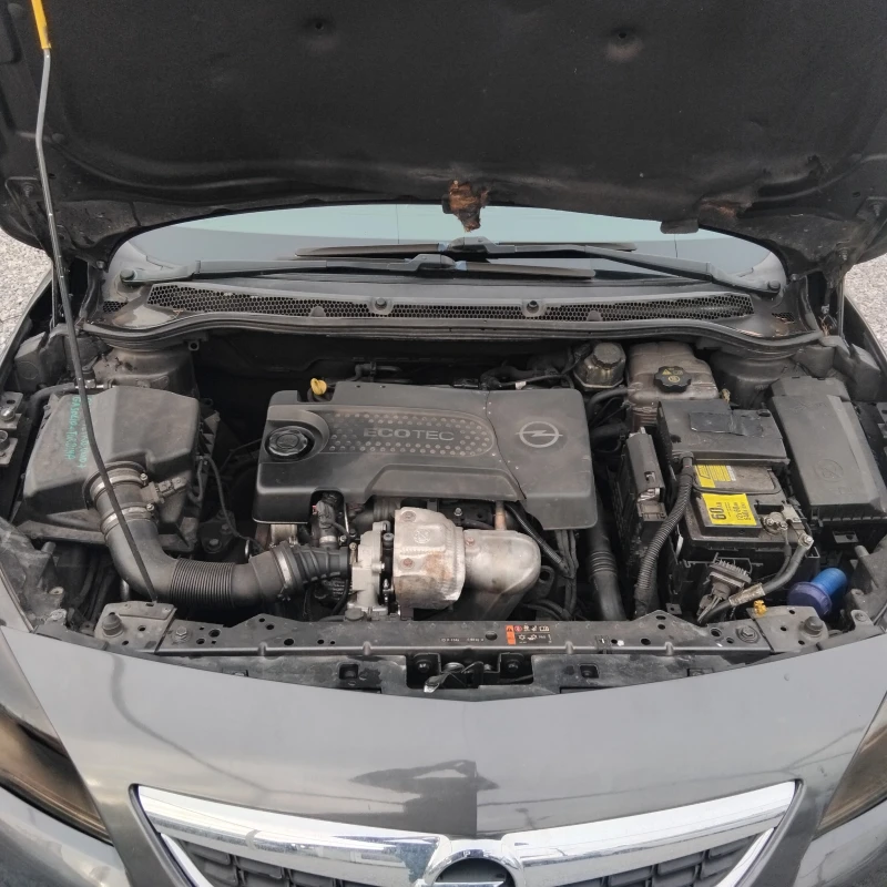 Opel Astra 1.3CDTI EURO5, снимка 15 - Автомобили и джипове - 53177191
