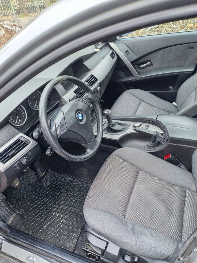 BMW 525 D, снимка 8 - Автомобили и джипове - 53293131