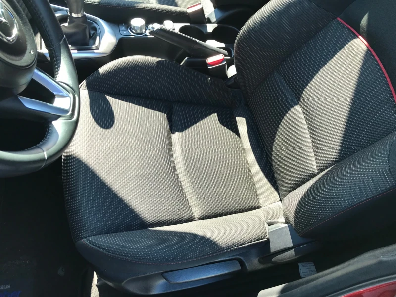 Mazda 2 1.5I HYBRID ГАРАНЦИОННА , снимка 10 - Автомобили и джипове - 53332683