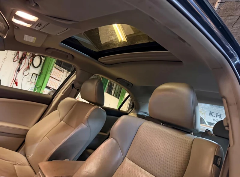 Honda Accord 2.4 i-VTEC Executive! FULL! Очакван внос! , снимка 8 - Автомобили и джипове - 53341051