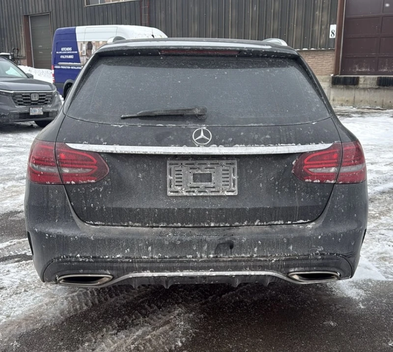 Mercedes-Benz C 300 ПАНОРАМА | ДВА КЛЮЧА | CARFAX, снимка 4 - Автомобили и джипове - 53441234