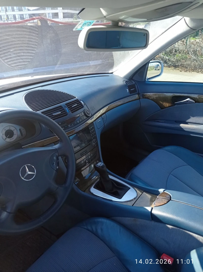 Mercedes-Benz E 270 211, снимка 5 - Автомобили и джипове - 53476457