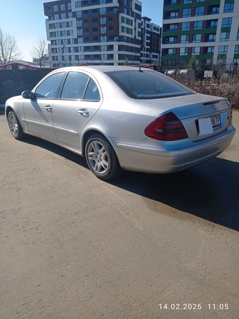 Mercedes-Benz E 270 211, снимка 3 - Автомобили и джипове - 53476457