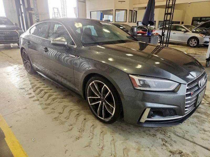 Audi S5 PRESTIGE * CARFAX * АвтоКредит * Цена до България* - изображение 4