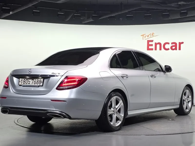 Mercedes-Benz E 200 W213 E200 Avantgarde | Mobile.bg � ����������� 2