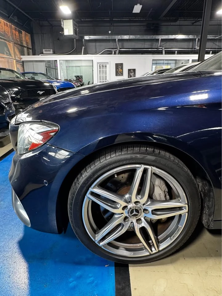 Mercedes-Benz E 300 АвтоКредит, снимка 10 - Автомобили и джипове - 56720859