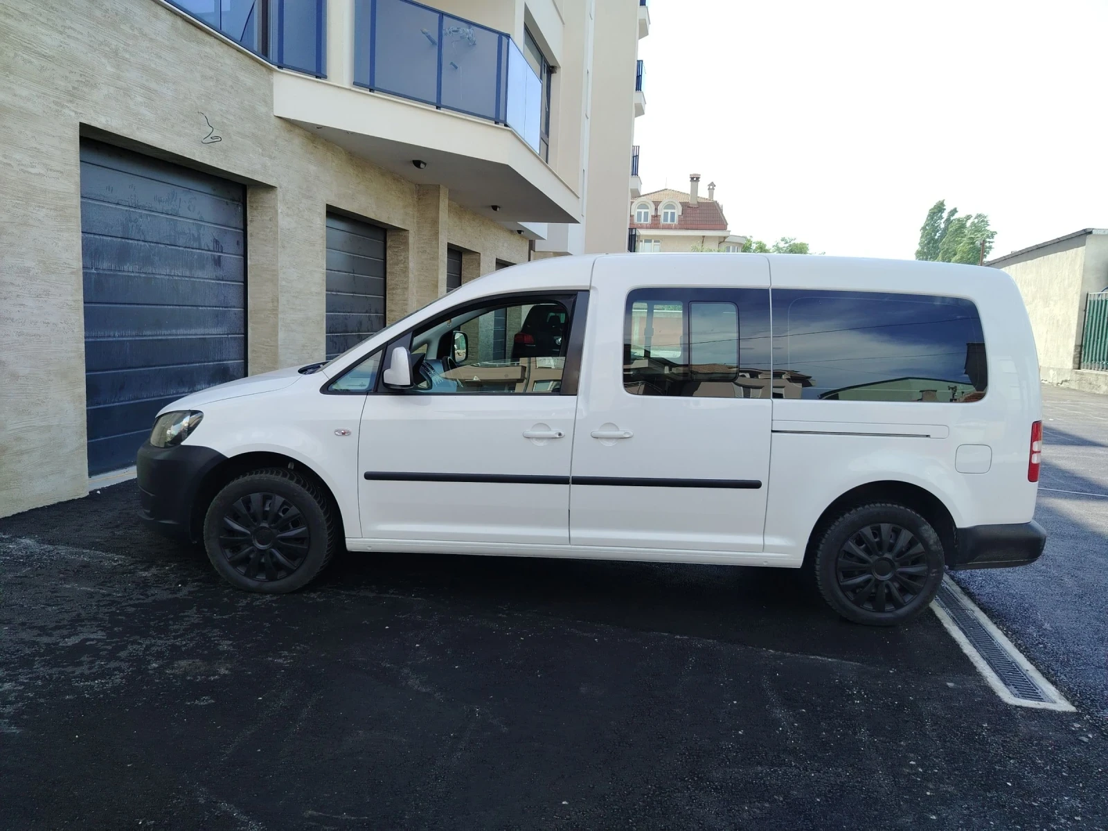 VW Caddy eXtra LONG MAXI ПЪТНИЧЕСКИ!! ТОП! - изображение 2