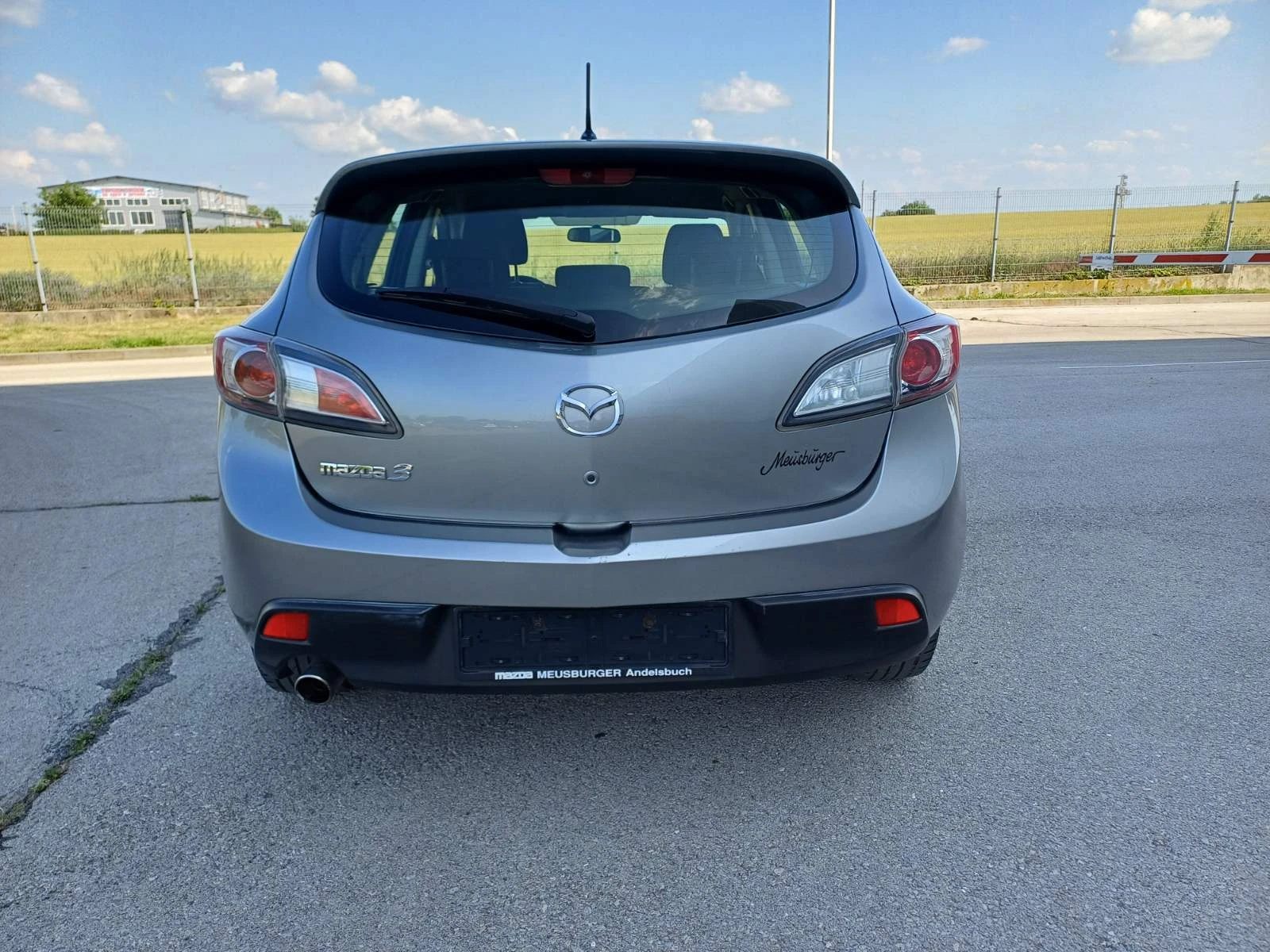 Mazda 3 1.6 Benzin 105k.s. - изображение 5
