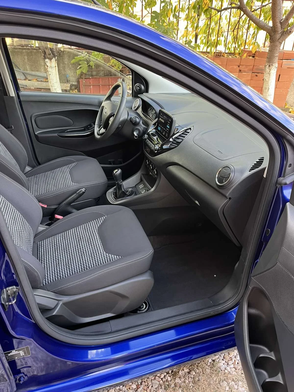 Ford Ka КА+ 1.2/84к./EURO6/20500км! | Mobile.bg — изображение 6