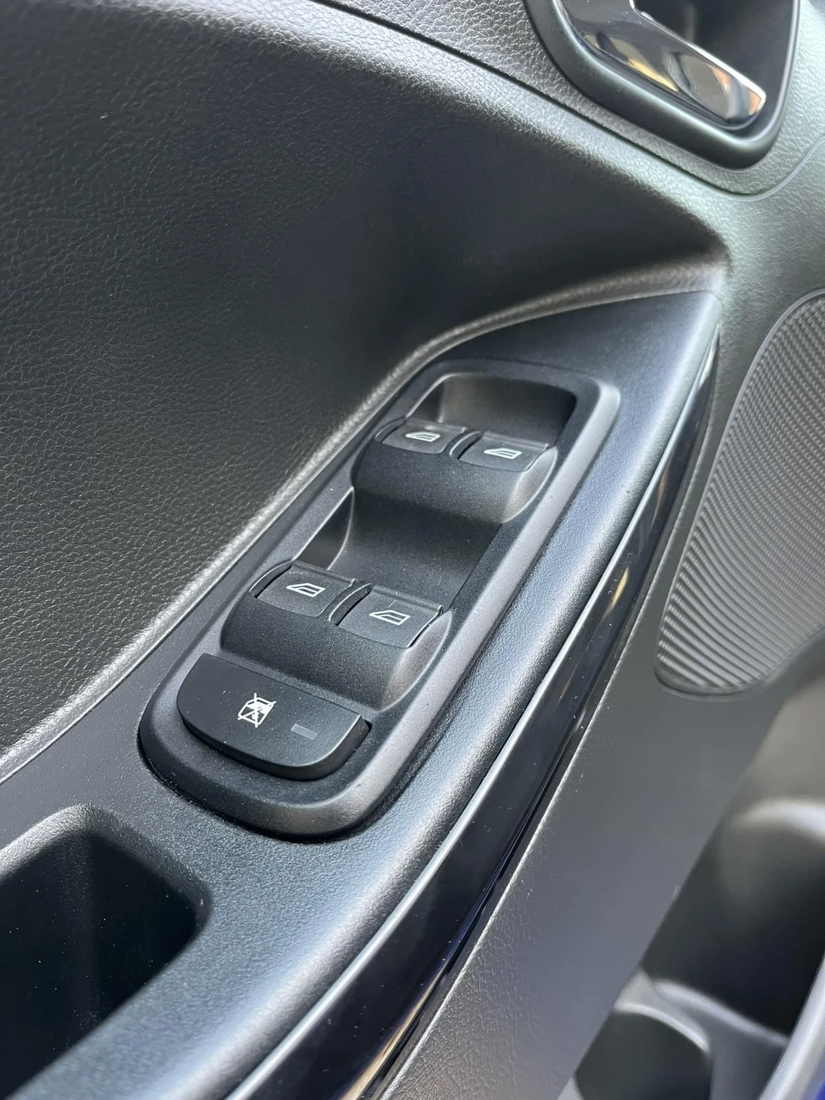 Ford Ka КА+ 1.2/84к./EURO6/20500км! | Mobile.bg — изображение 12