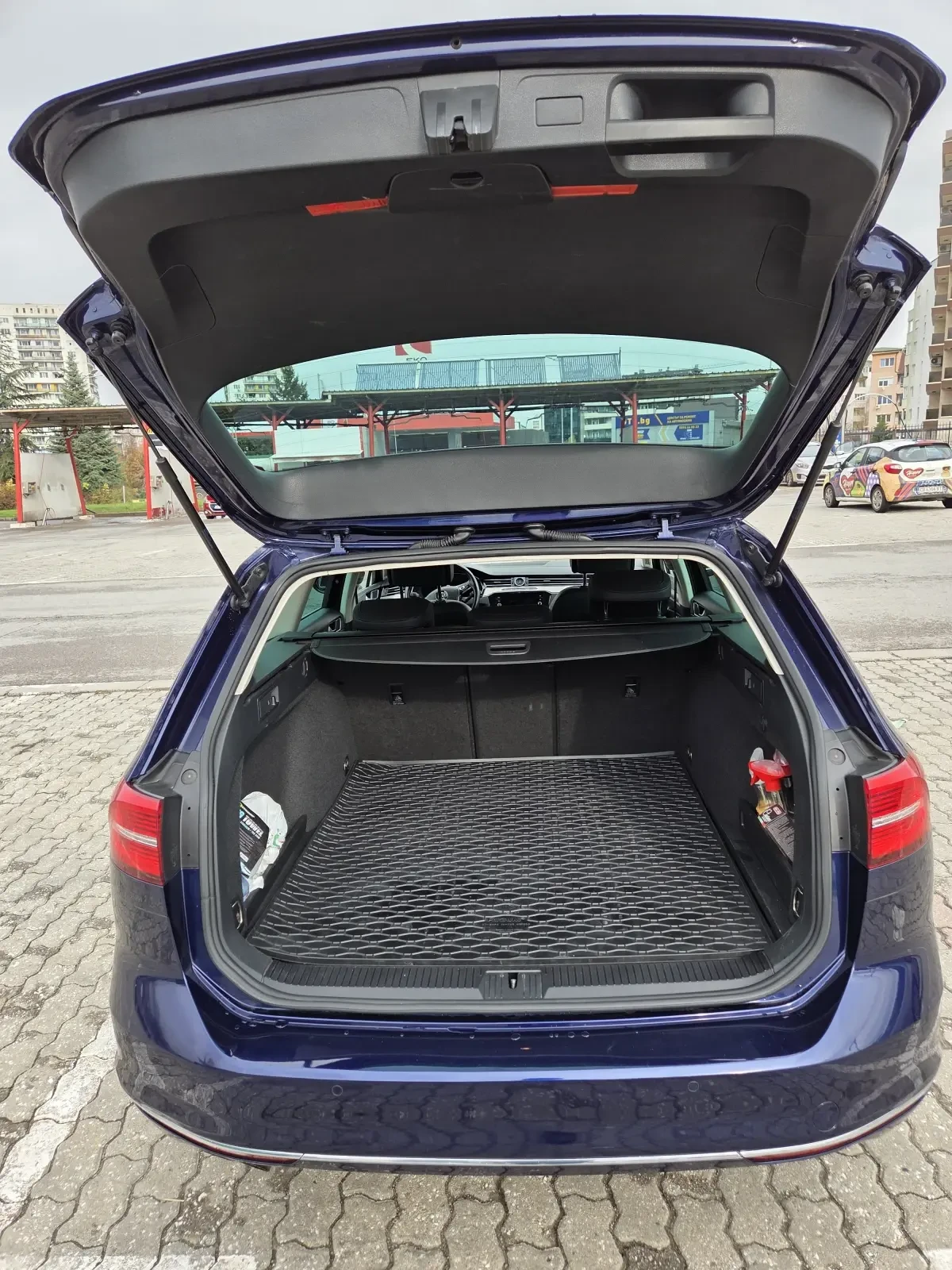 VW Passat B8 Highline 4motion 190к.с. - изображение 7