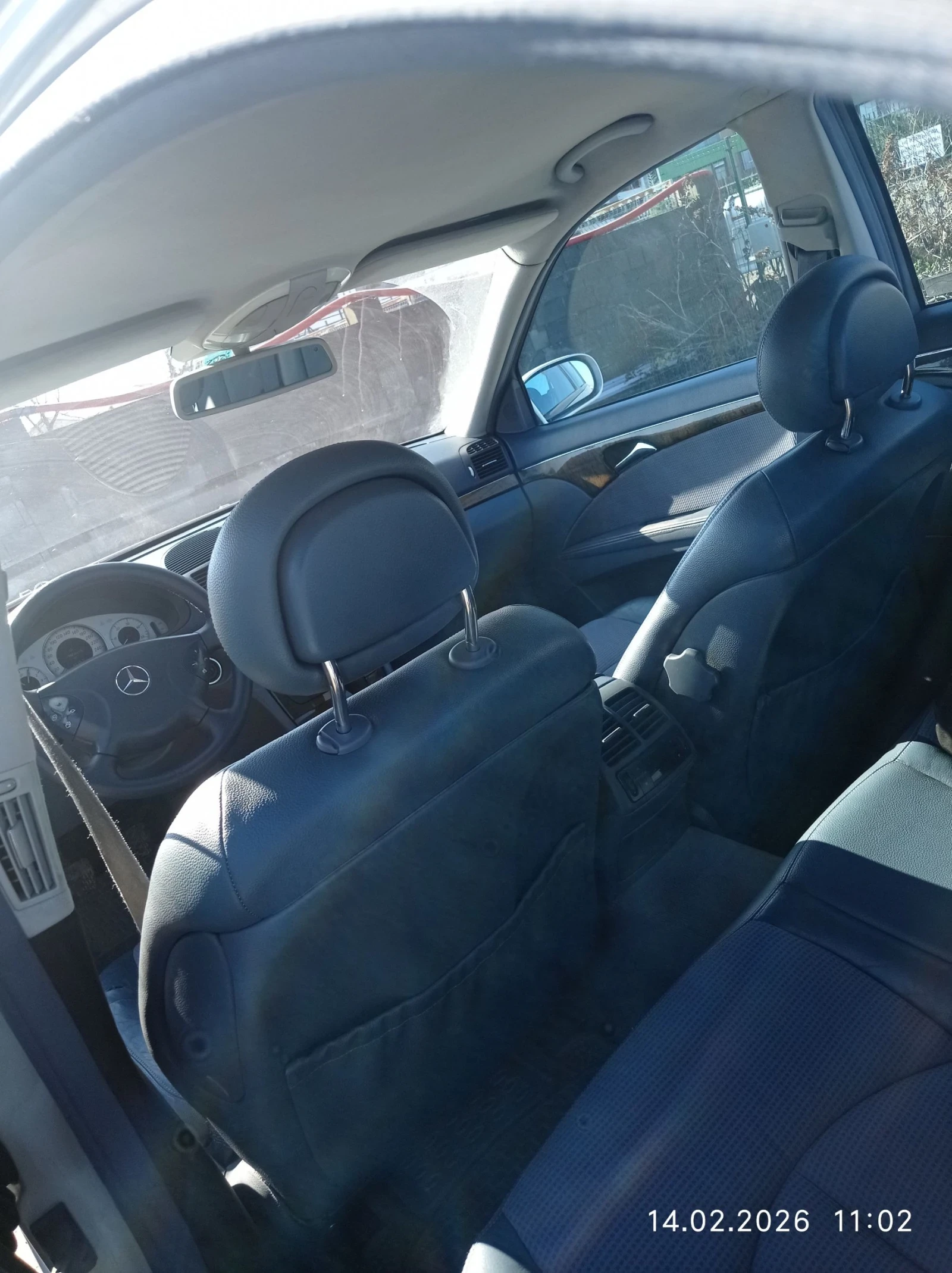 Mercedes-Benz E 270 211 - изображение 7