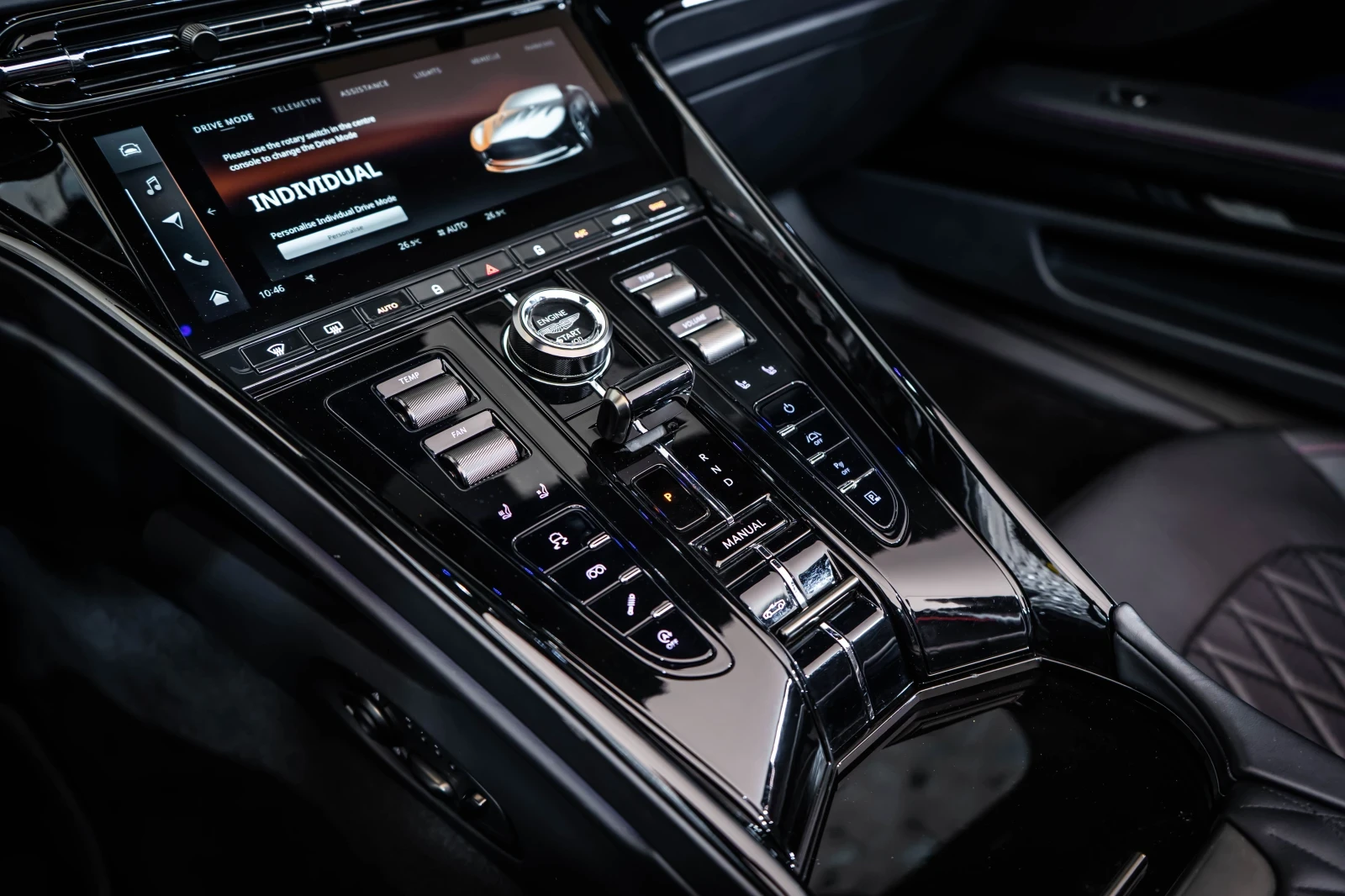 Aston Martin Други DB12 Volante Aluminite Silver, снимка 17 - Автомобили и джипове - 53734024