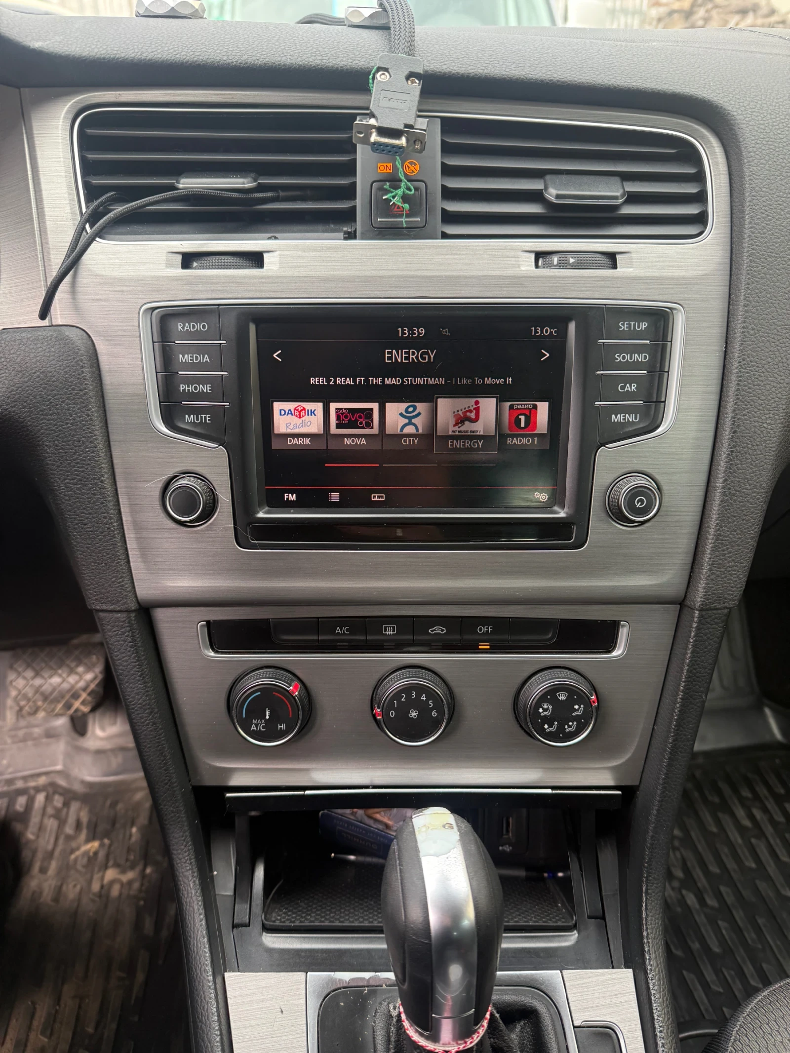 VW Golf 1.4 DSG, метан , снимка 8 - Автомобили и джипове - 53820416