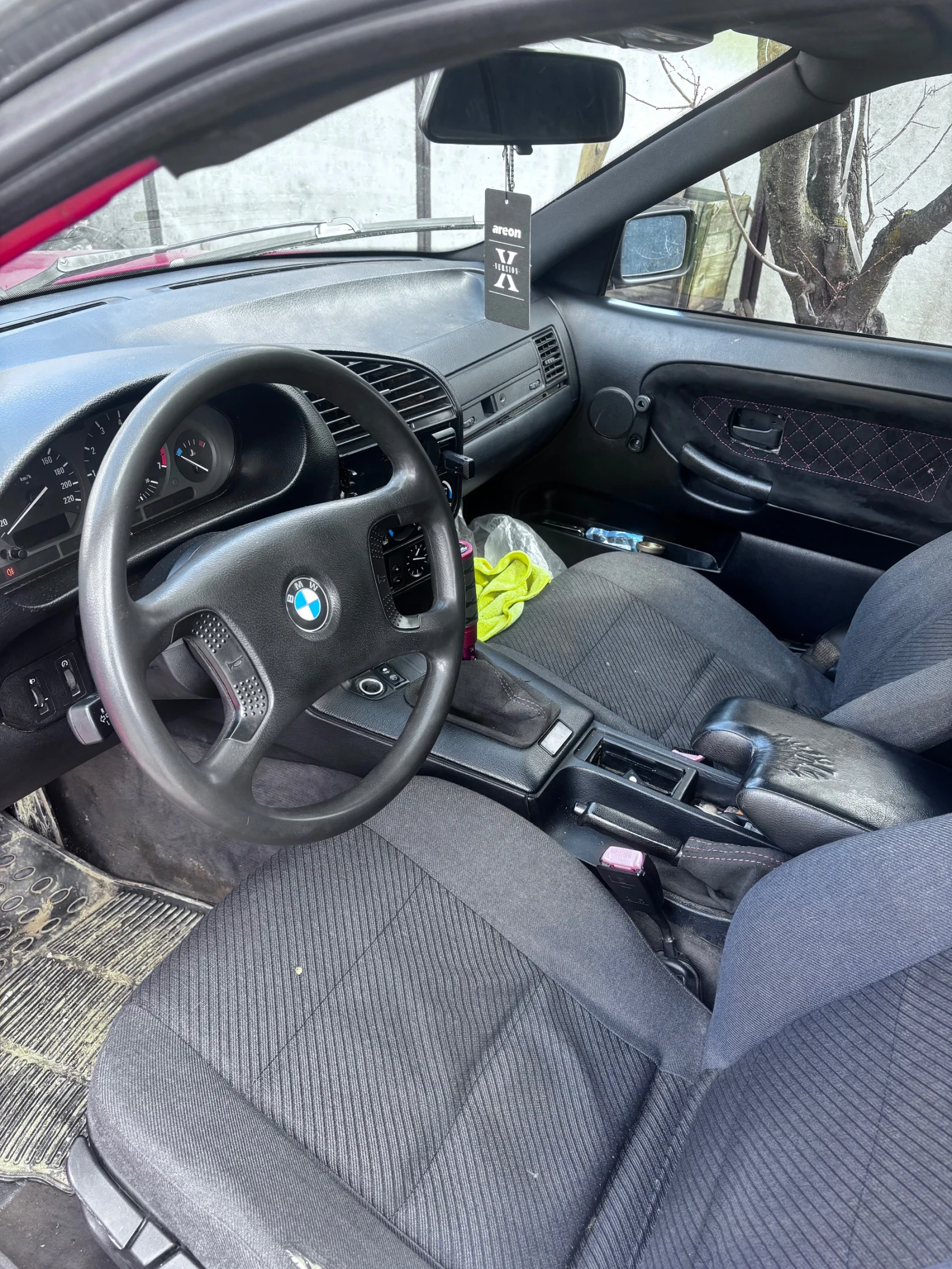 BMW 318, снимка 5 - Автомобили и джипове - 53906465