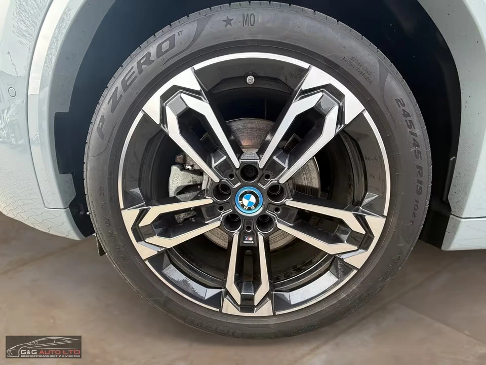 BMW iX2 30/xDRIVE/313HP/MSPORT/H&K/ГАРАНЦИЯ/CAM/LED/207z, снимка 7 - Автомобили и джипове - 53986752