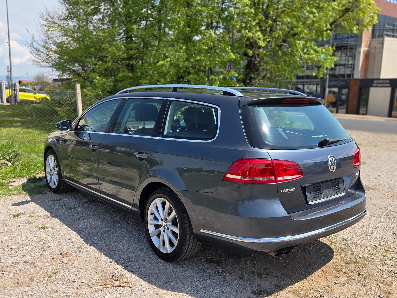VW Passat 2.0TDI DSG Highline КОЖА* УНИКАЛЕН* , снимка 4 - Автомобили и джипове - 54354934
