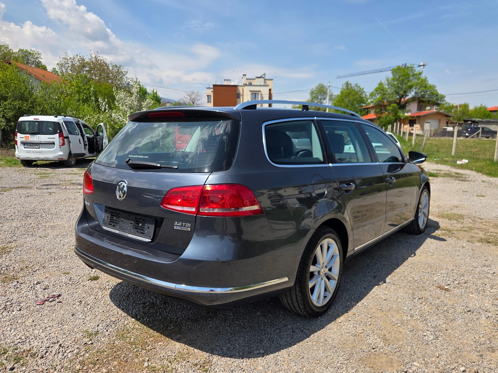 VW Passat 2.0TDI DSG Highline КОЖА* УНИКАЛЕН* , снимка 12 - Автомобили и джипове - 54354934