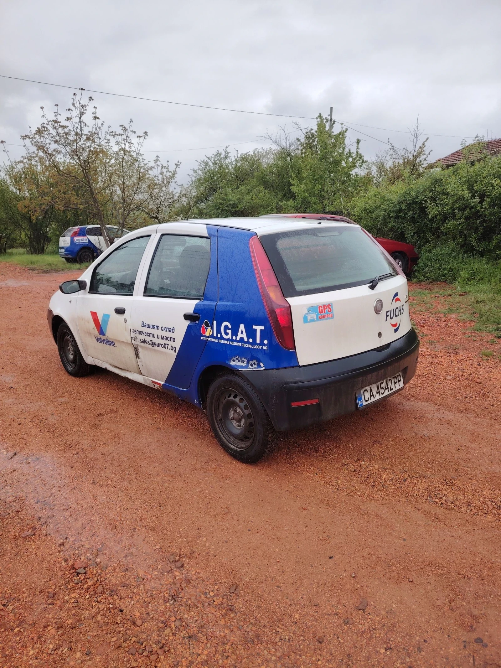 Fiat Punto 1.3 Multijet , снимка 10 - Автомобили и джипове - 54369568