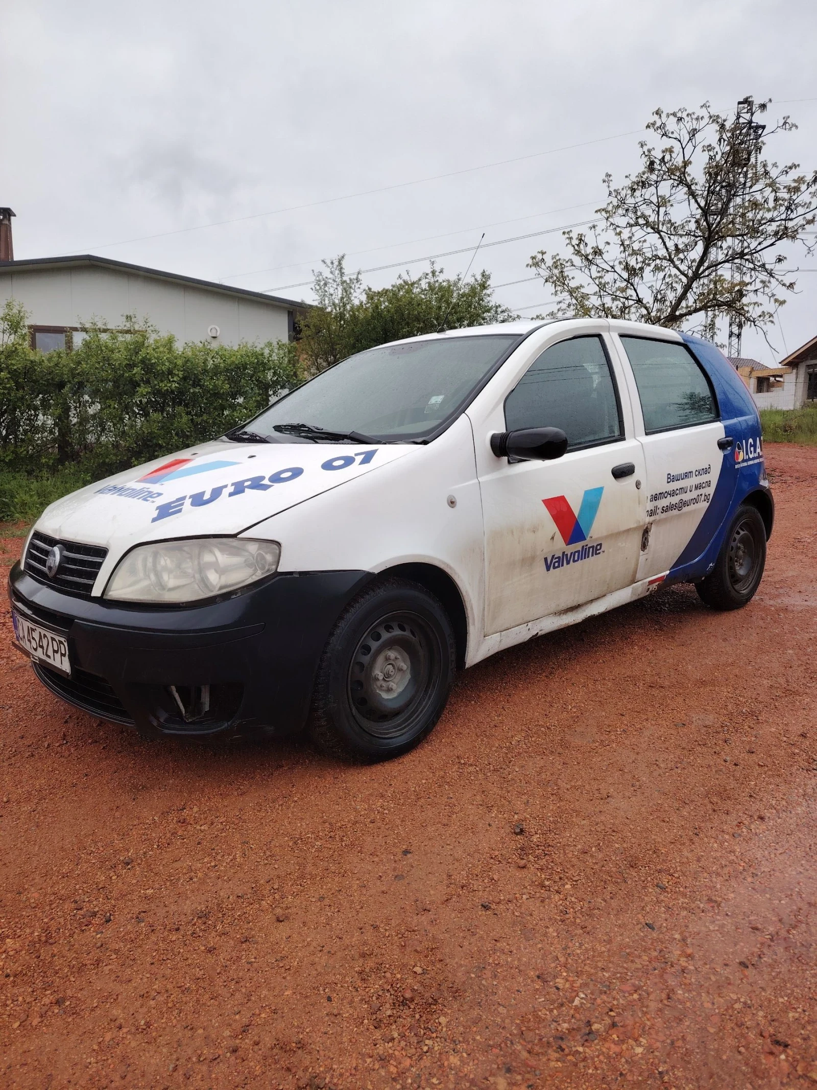 Fiat Punto 1.3 Multijet , снимка 12 - Автомобили и джипове - 54369568