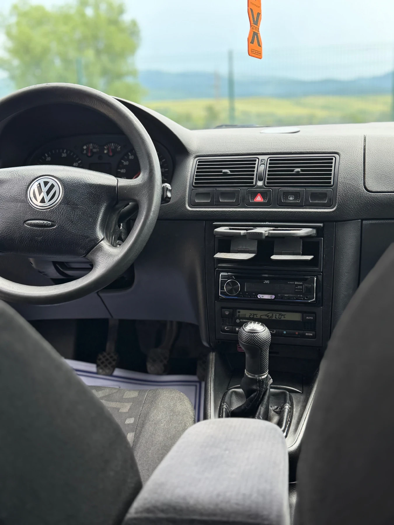 VW Golf 1.9TDI /90коня TOP!, снимка 13 - Автомобили и джипове - 54813145