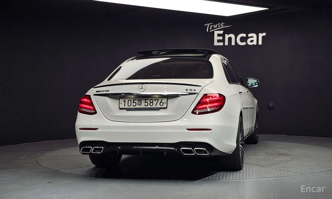 Mercedes-Benz E 300, снимка 4 - Автомобили и джипове - 55223844