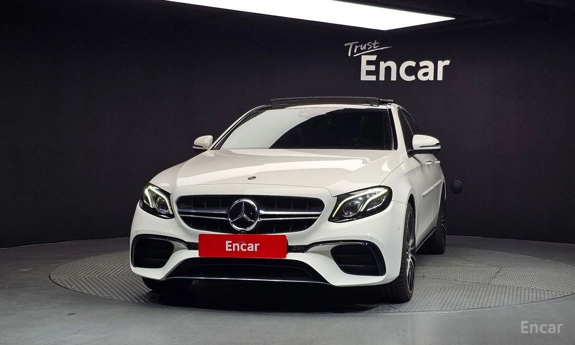 Mercedes-Benz E 300, снимка 3 - Автомобили и джипове - 55223844