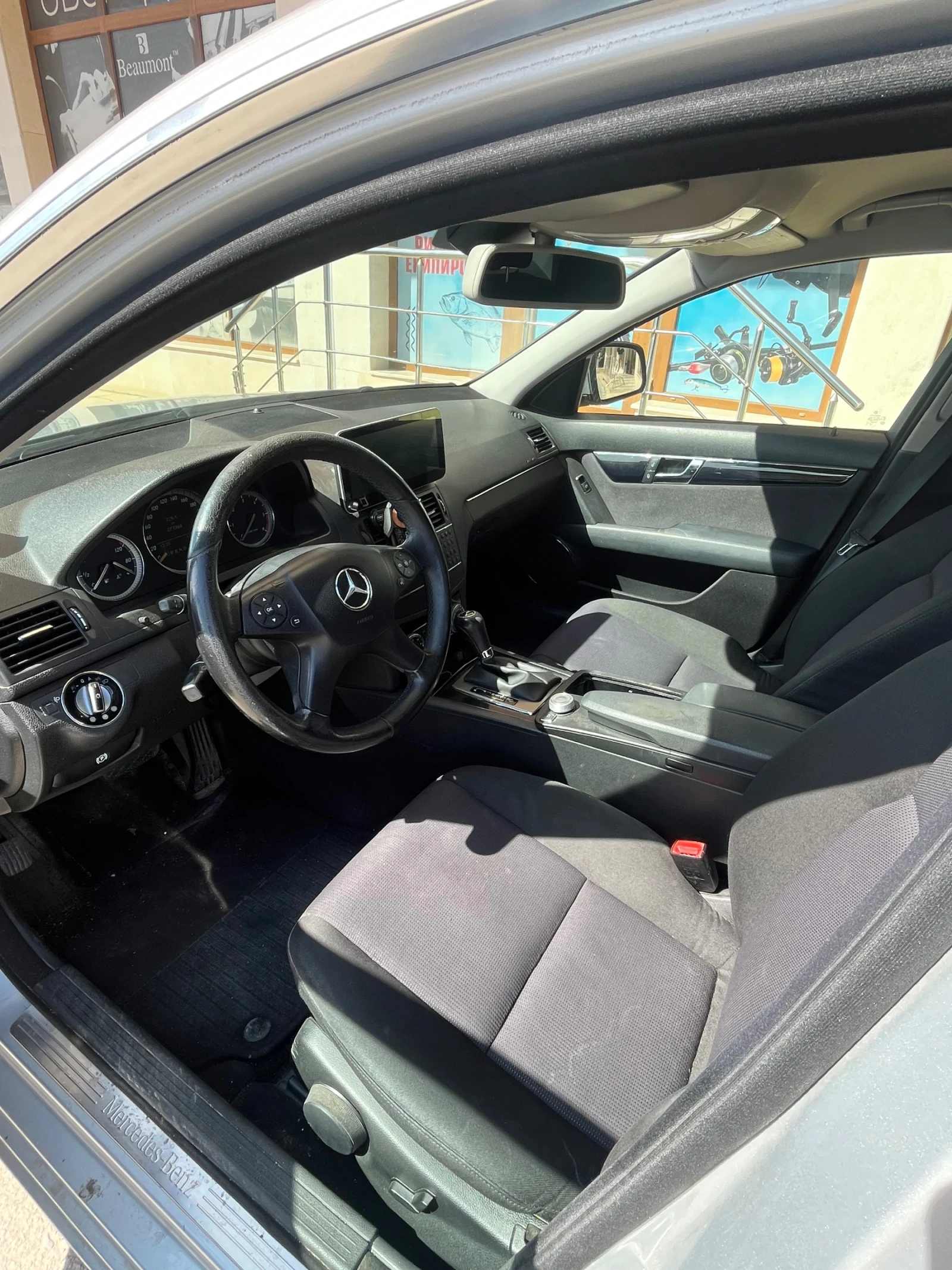 Mercedes-Benz C 220, снимка 5 - Автомобили и джипове - 56062262
