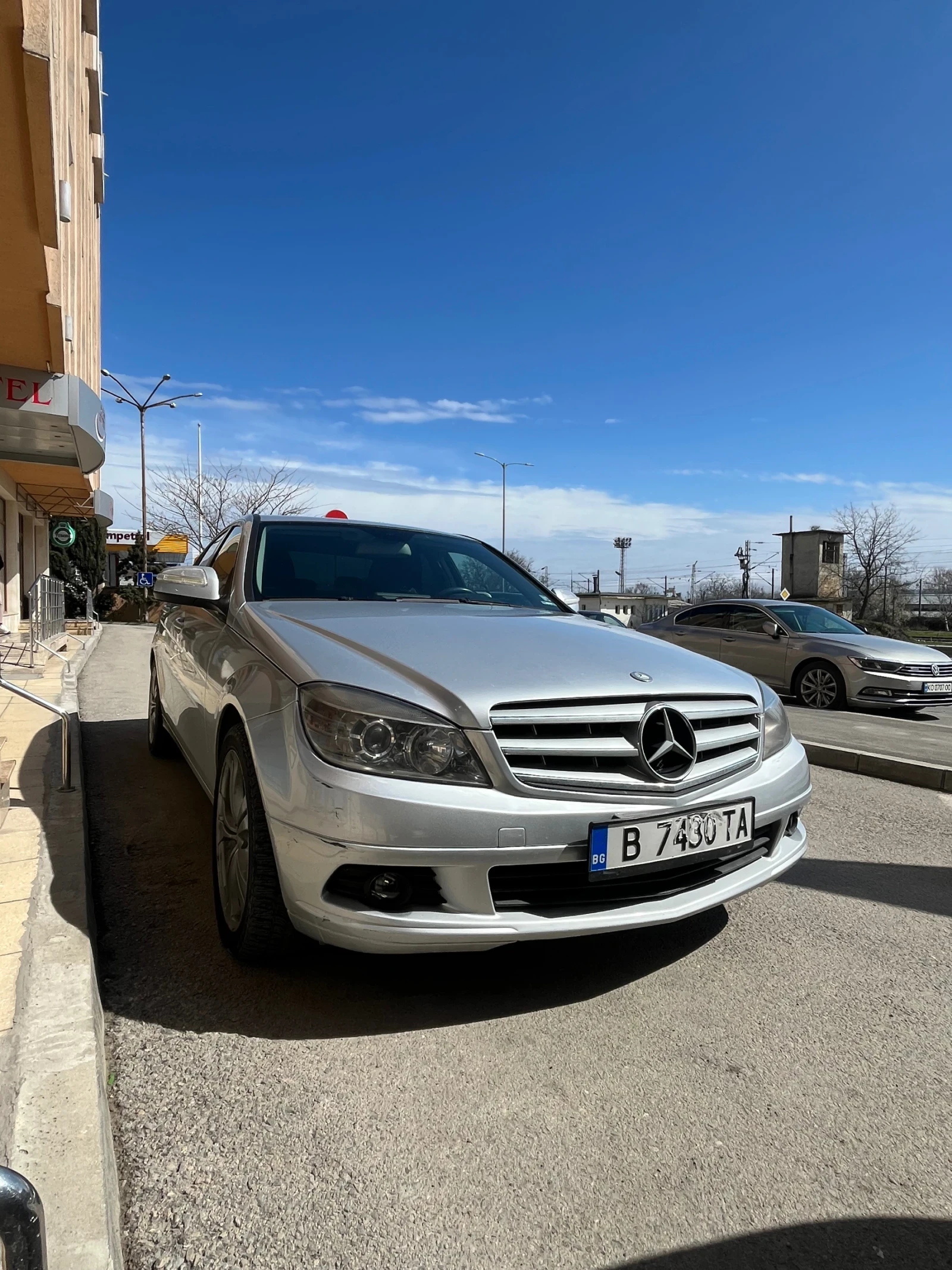 Mercedes-Benz C 220
