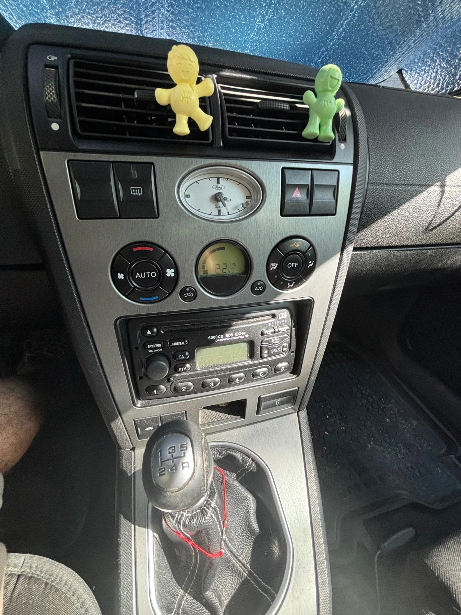 Ford Mondeo 2.0 TDCi, снимка 11 - Автомобили и джипове - 56167342