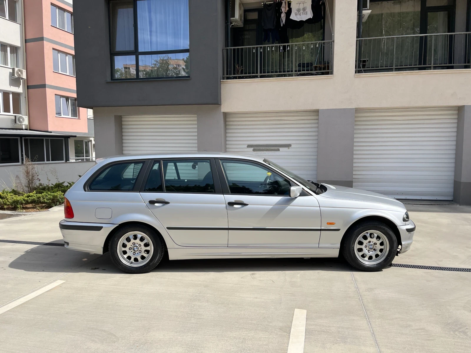 BMW 318, снимка 4 - Автомобили и джипове - 56252326