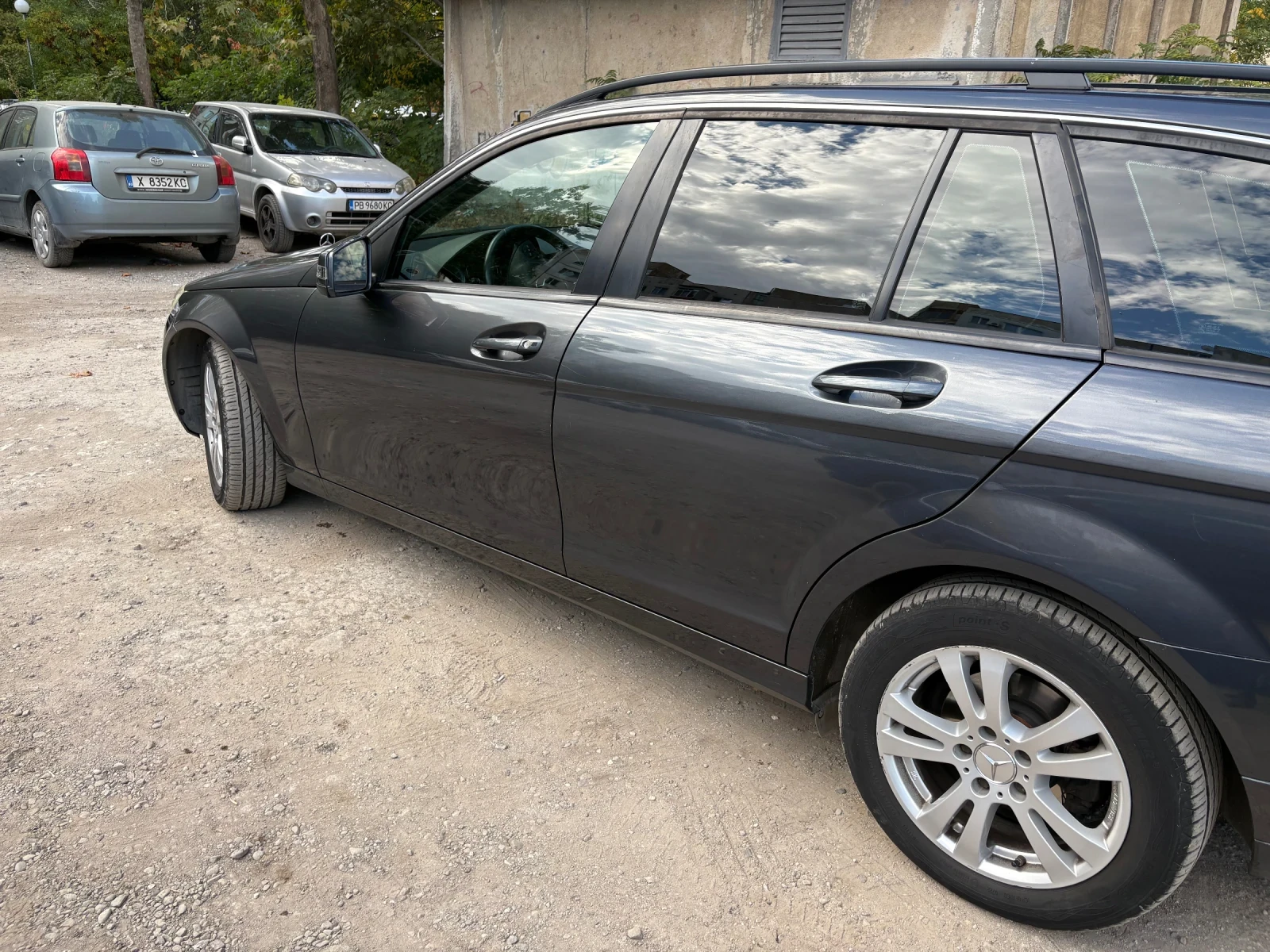 Mercedes-Benz C 220, снимка 12 - Автомобили и джипове - 56273542