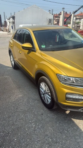 VW T-Roc 1.0 TSI | Mobile.bg    2