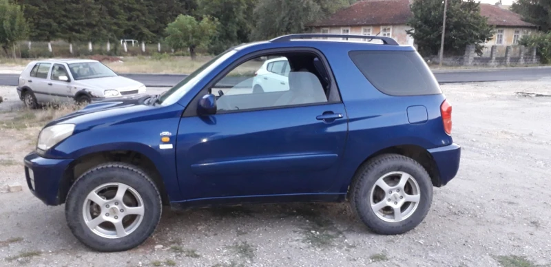 Toyota Rav4, снимка 2 - Автомобили и джипове - 48022521