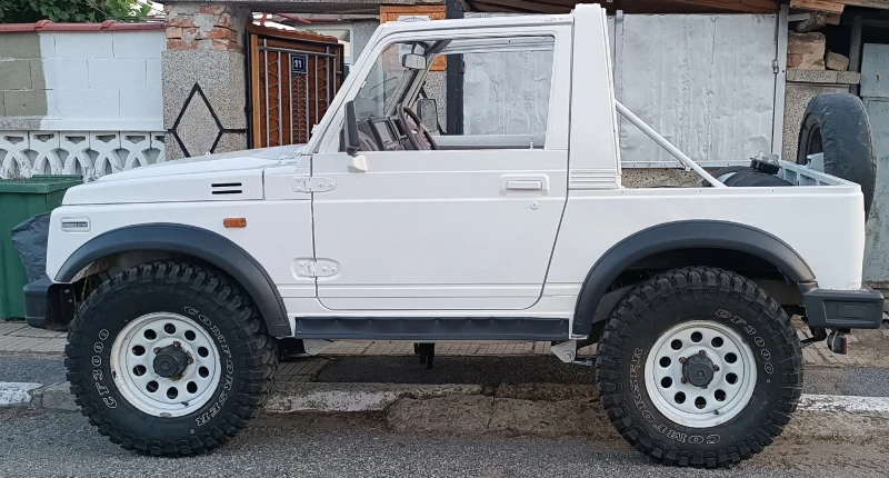 Suzuki Samurai, снимка 6 - Автомобили и джипове - 48403521