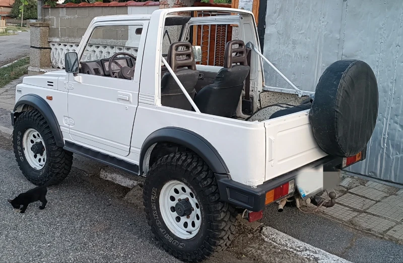 Suzuki Samurai, снимка 4 - Автомобили и джипове - 48403521