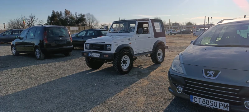 Suzuki Samurai, снимка 12 - Автомобили и джипове - 49358290