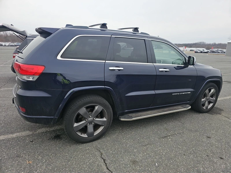 Jeep Grand cherokee Overland* Distronic* Подгрев* Обдух* Пано* Камери*, снимка 6 - Автомобили и джипове - 49505959