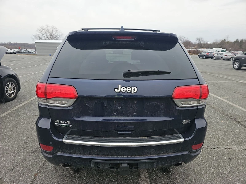 Jeep Grand cherokee Overland* Distronic* Подгрев* Обдух* Пано* Камери*, снимка 5 - Автомобили и джипове - 49505959