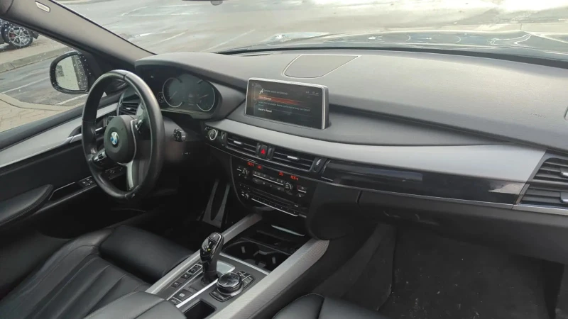 BMW X5 xDrive35i * * CARFAX * * АВТО КРЕДИТ * * , снимка 9 - Автомобили и джипове - 52795030