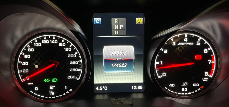 Mercedes-Benz GLC 43 AMG, снимка 11 - Автомобили и джипове - 53572380