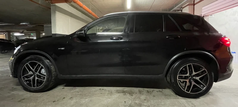 Mercedes-Benz GLC 43 AMG, снимка 12 - Автомобили и джипове - 53572380