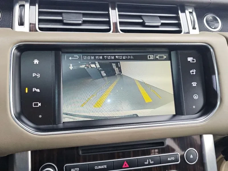 Land Rover Range rover 4.4, снимка 16 - Автомобили и джипове - 54504283