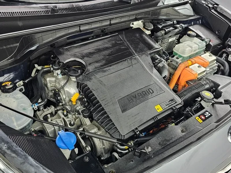 Kia Niro Noblesse, снимка 6 - Автомобили и джипове - 56517635